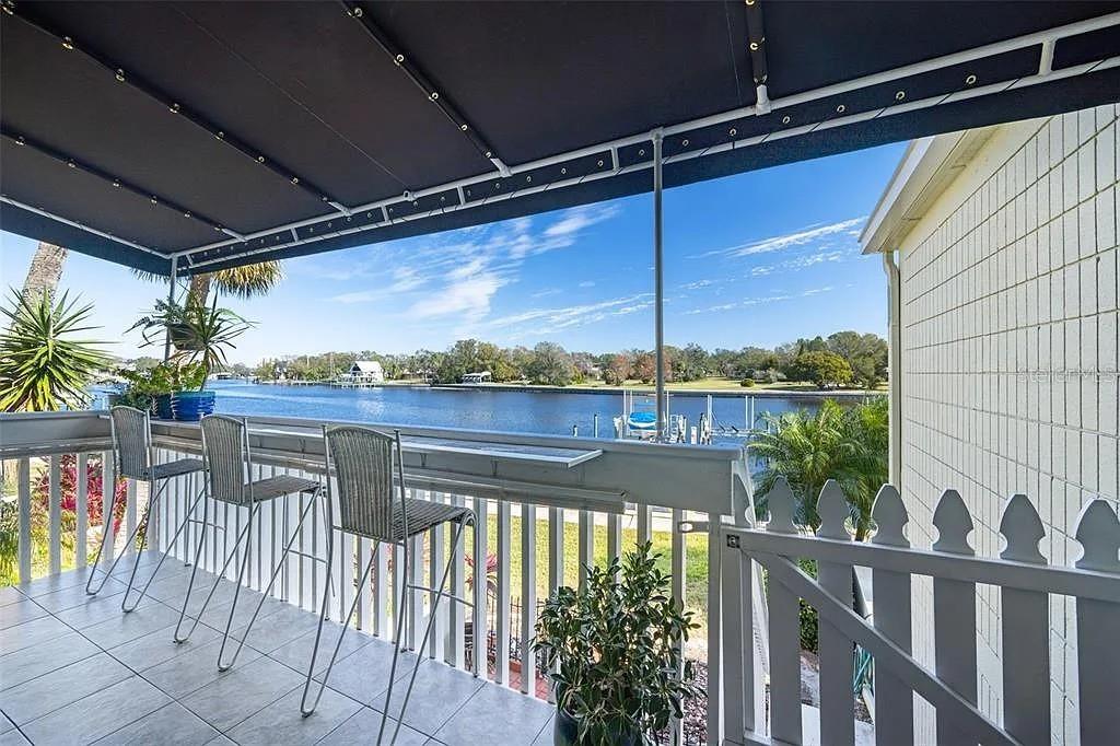 2424 W TAMPA BAY BLVD #L301