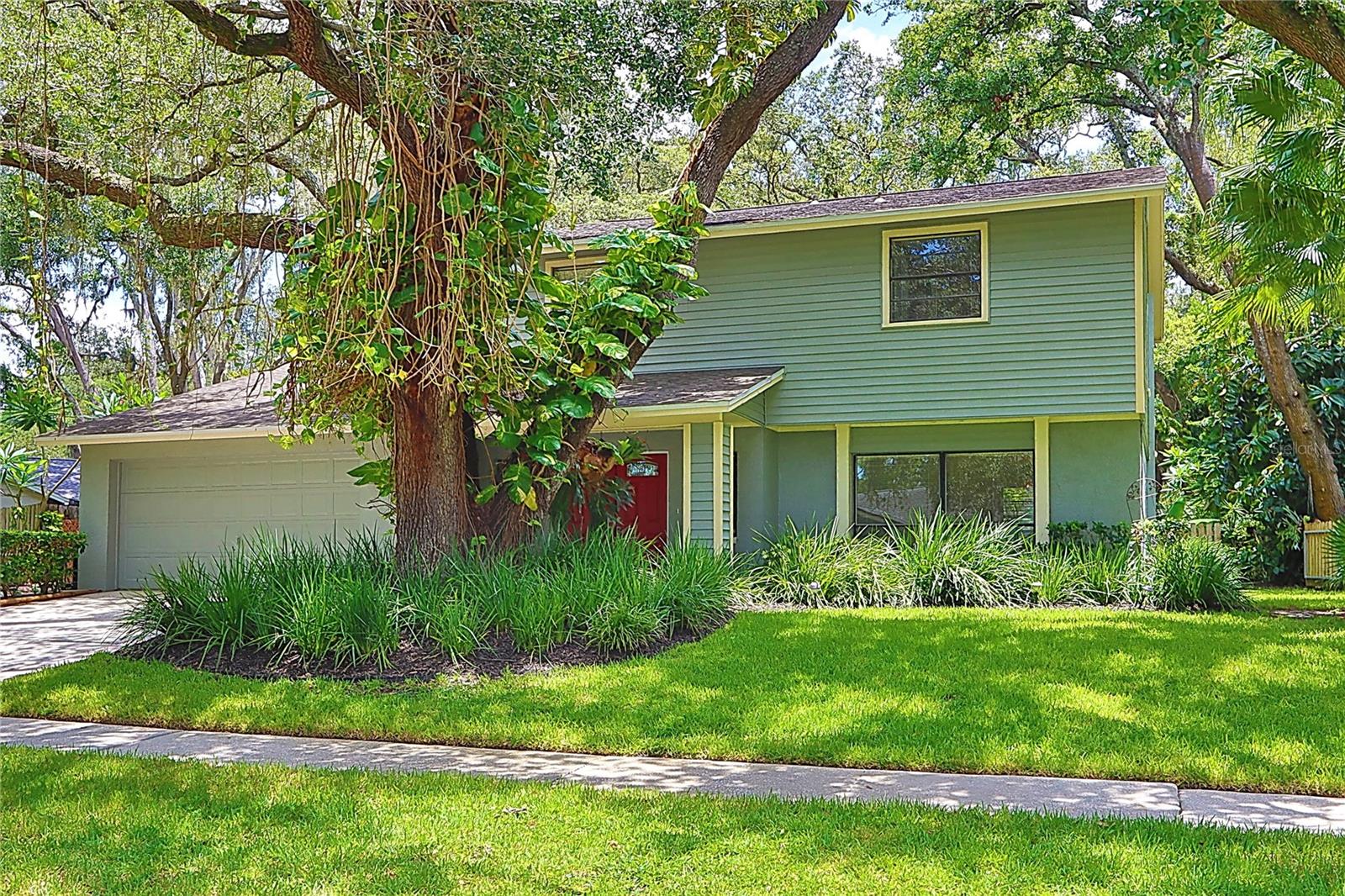 16813 ROLLING ROCK DR