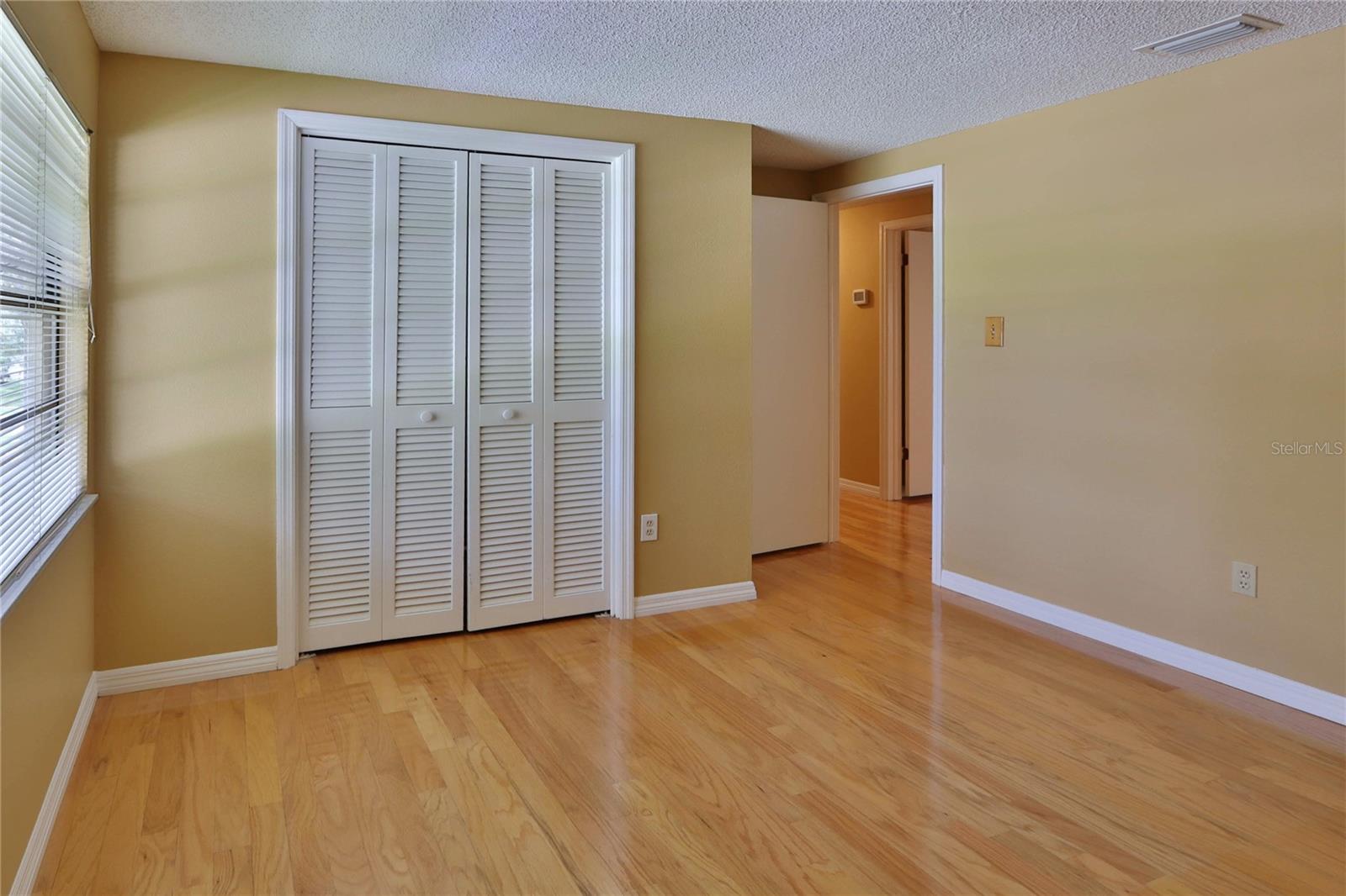 16813 ROLLING ROCK DR