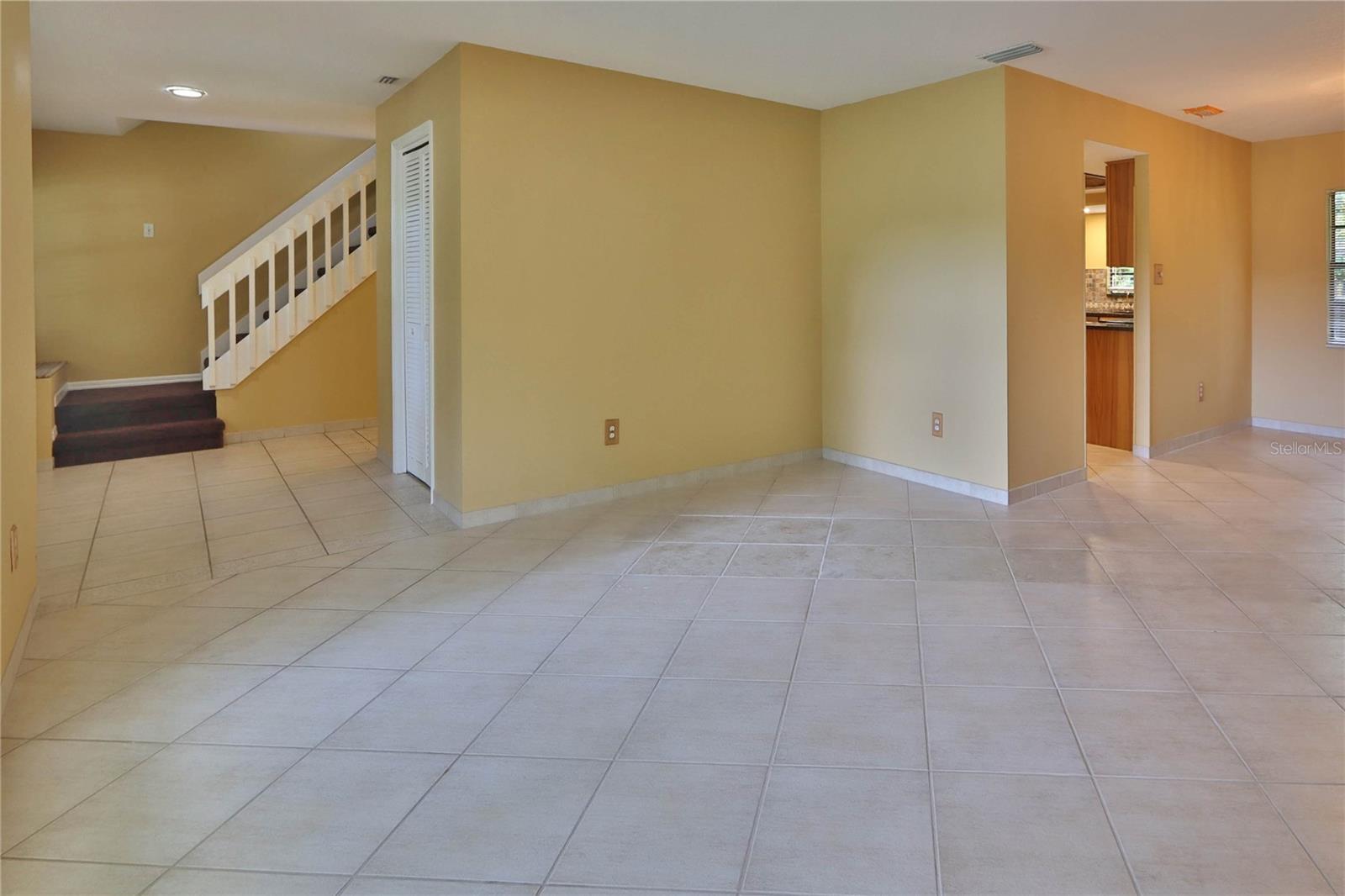 16813 ROLLING ROCK DR