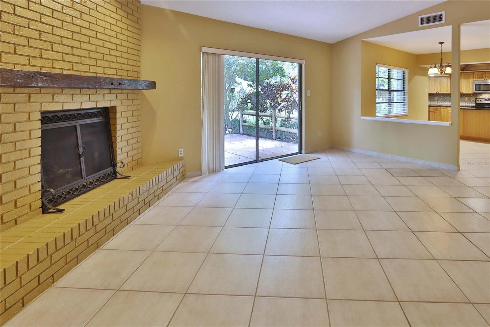 16813 ROLLING ROCK DR