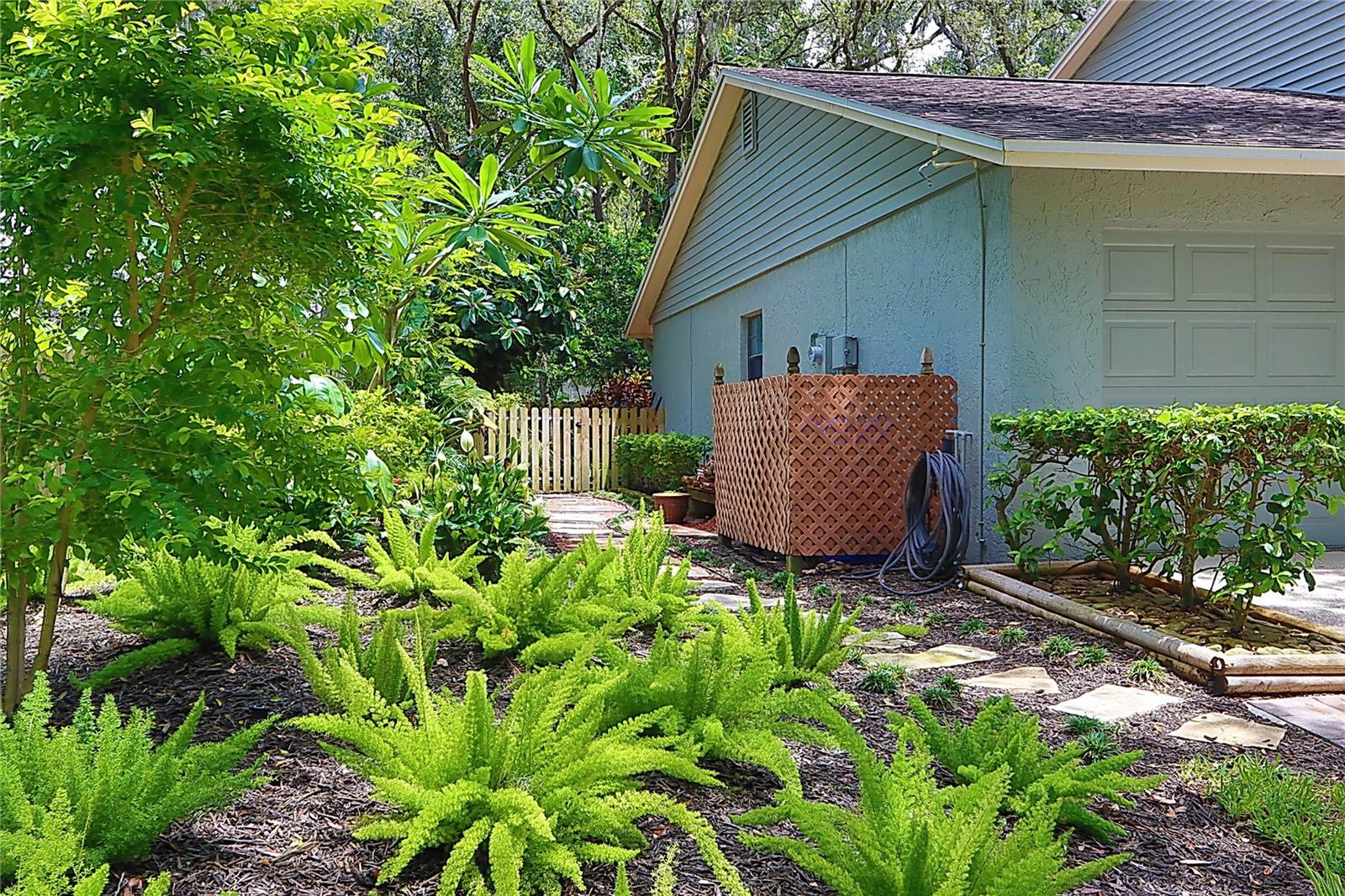 16813 ROLLING ROCK DR