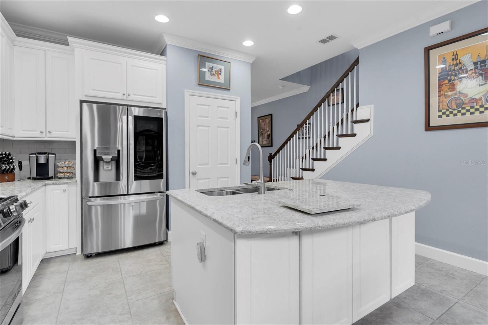 8703 TERRACINA LAKE DR