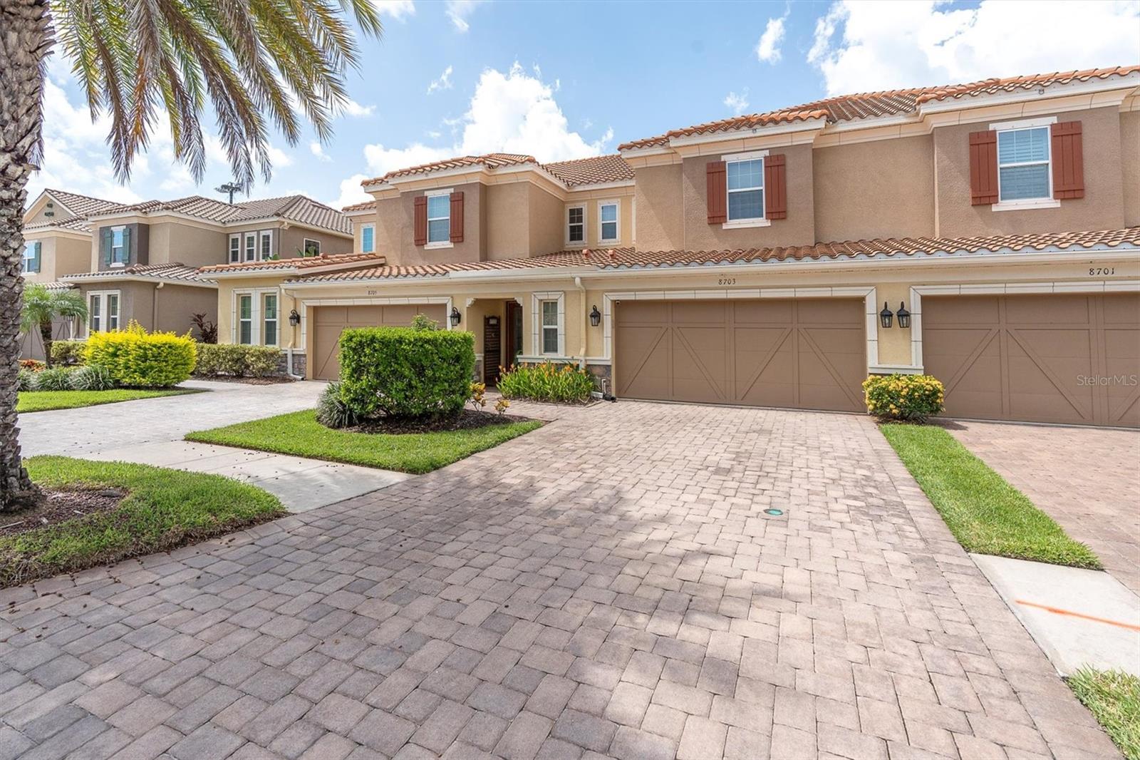 8703 TERRACINA LAKE DR