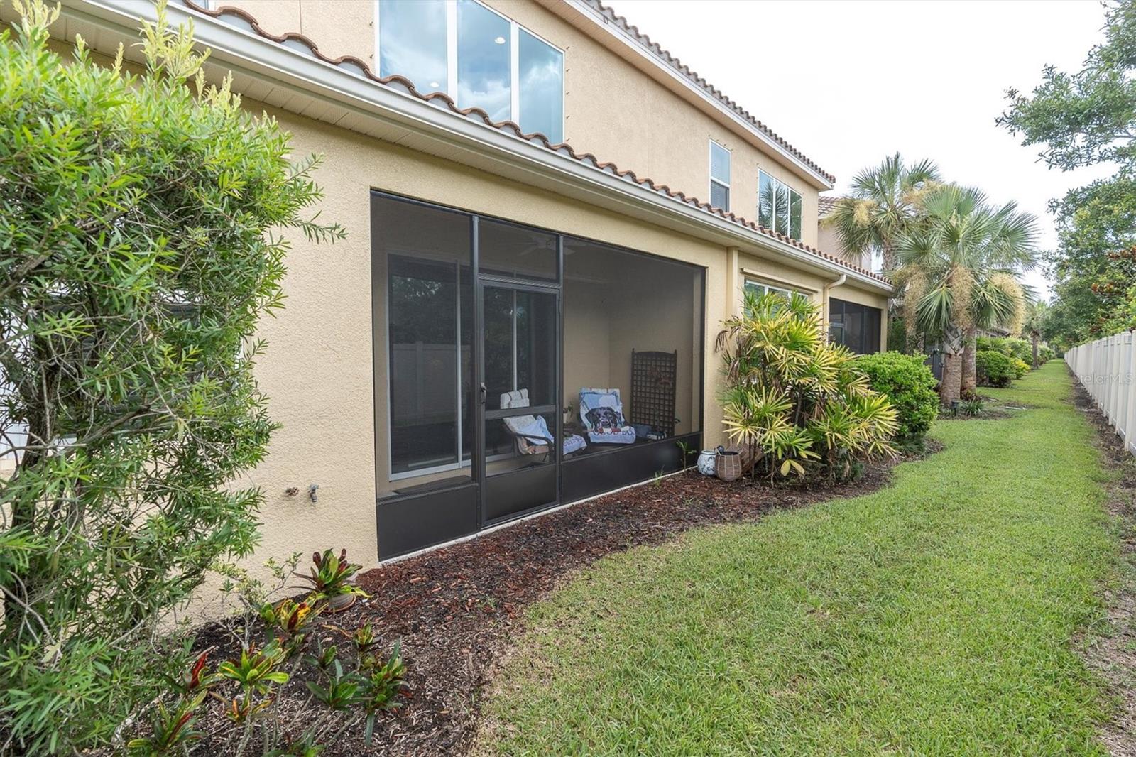 8703 TERRACINA LAKE DR