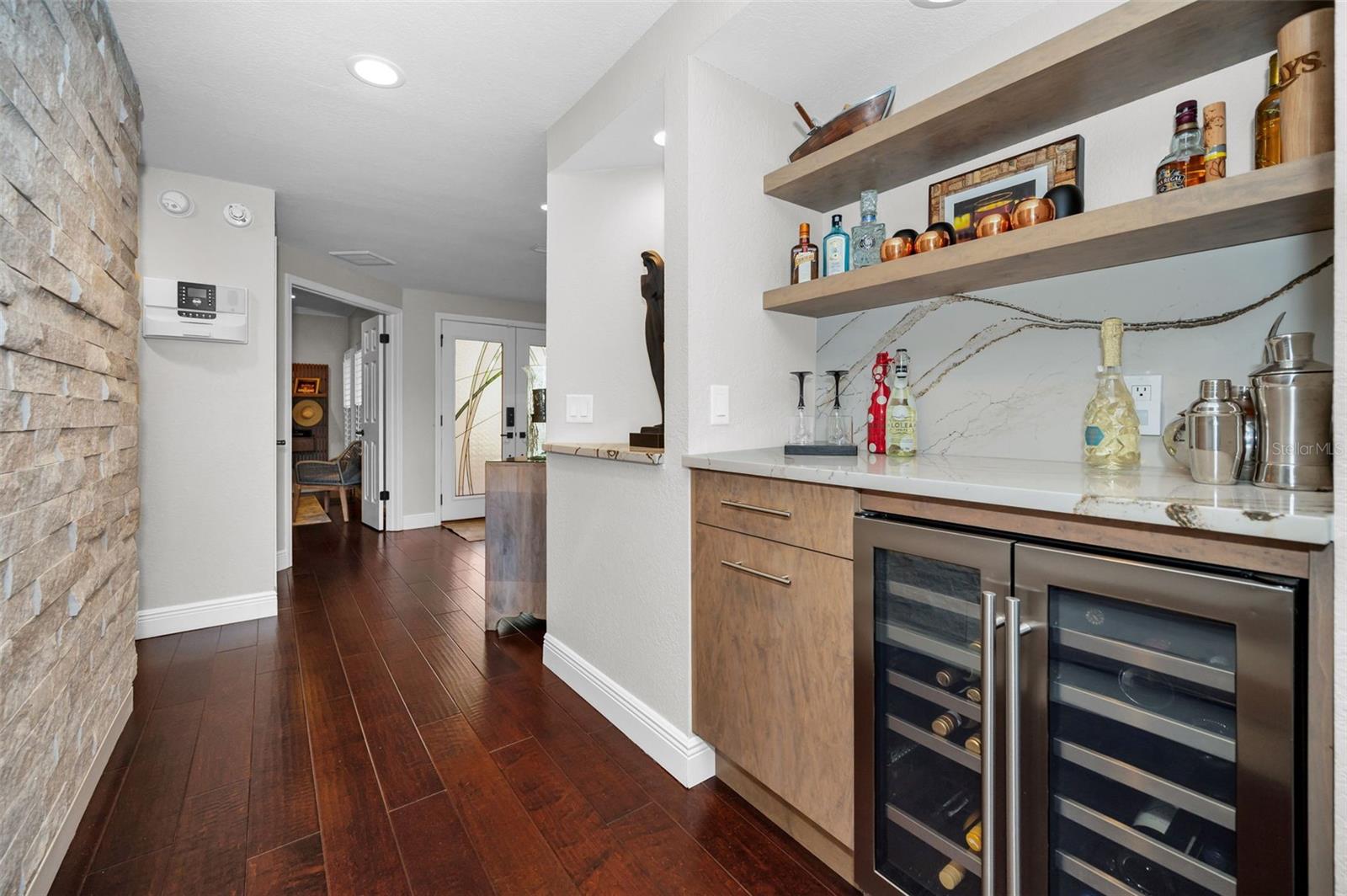 3157 LAKE ELLEN DR #3157