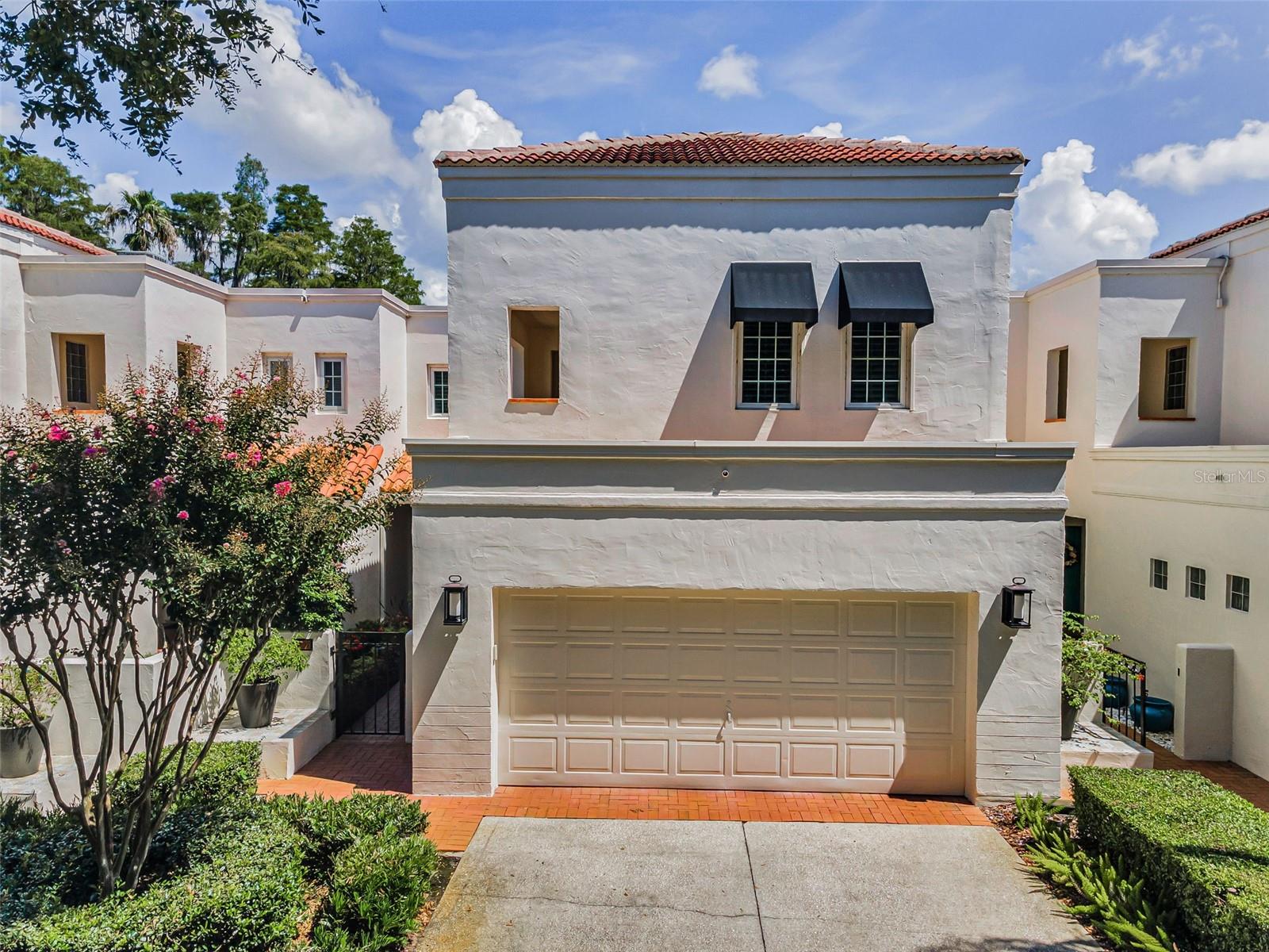 3157 LAKE ELLEN DR #3157