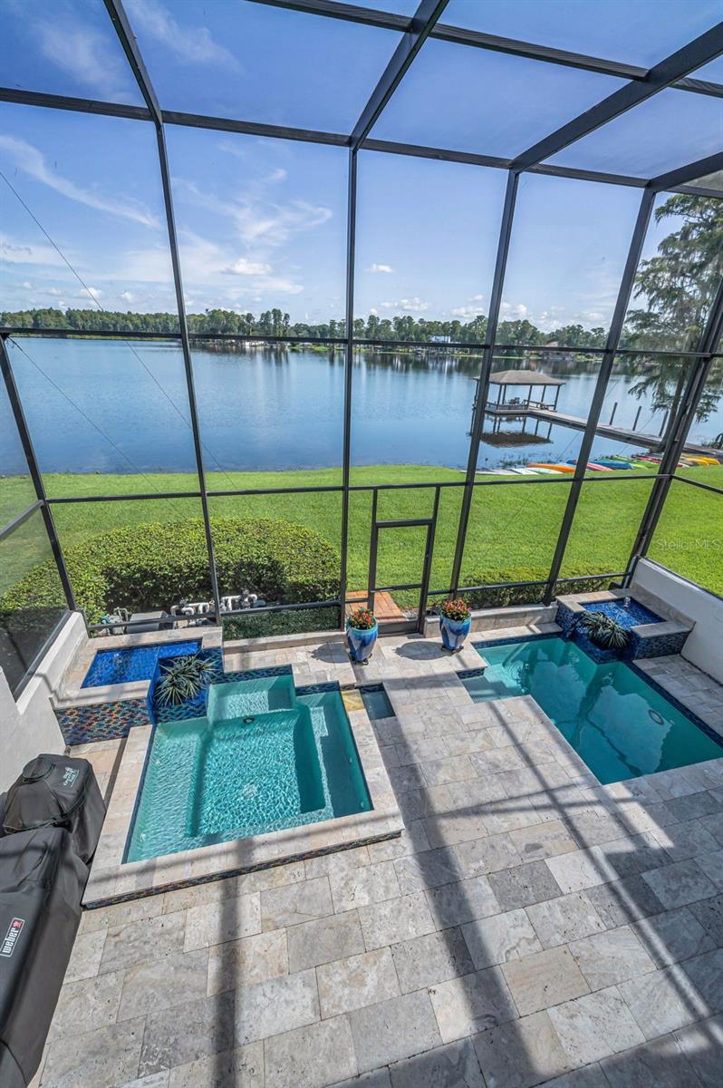 3157 LAKE ELLEN DR #3157