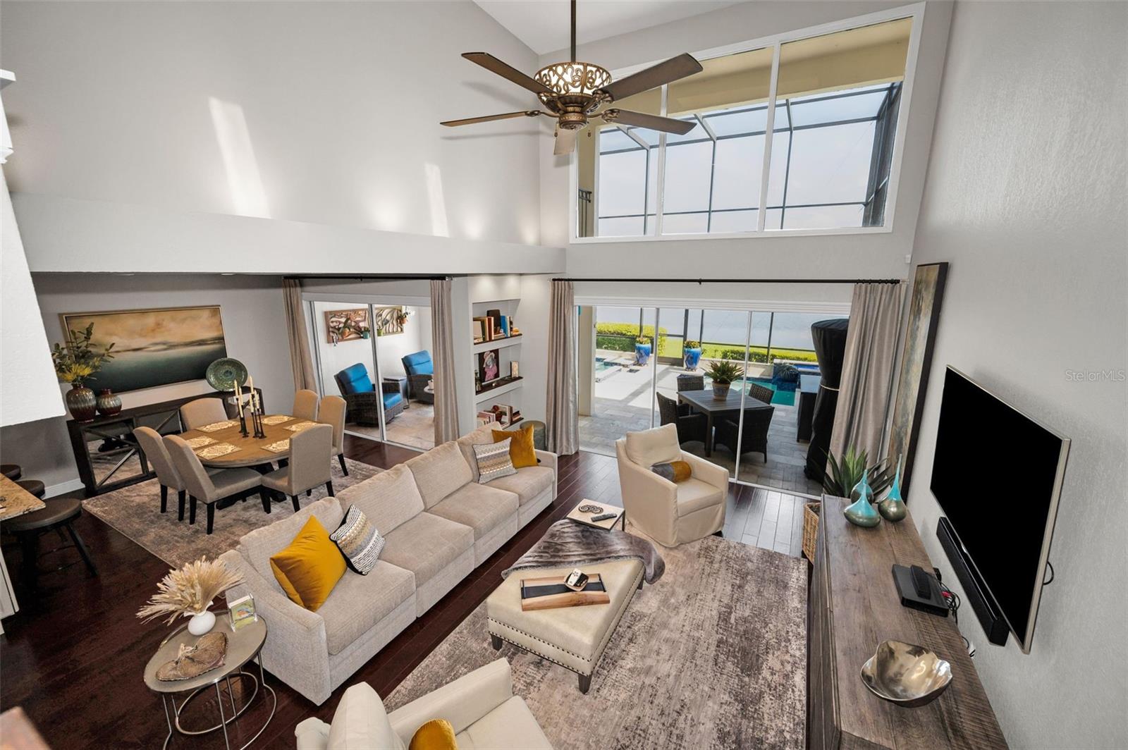 3157 LAKE ELLEN DR #3157