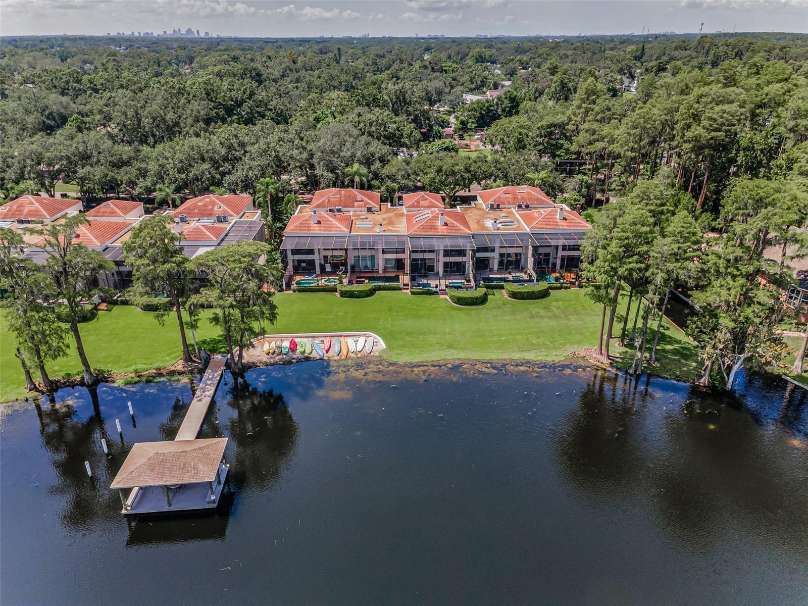 3157 LAKE ELLEN DR #3157