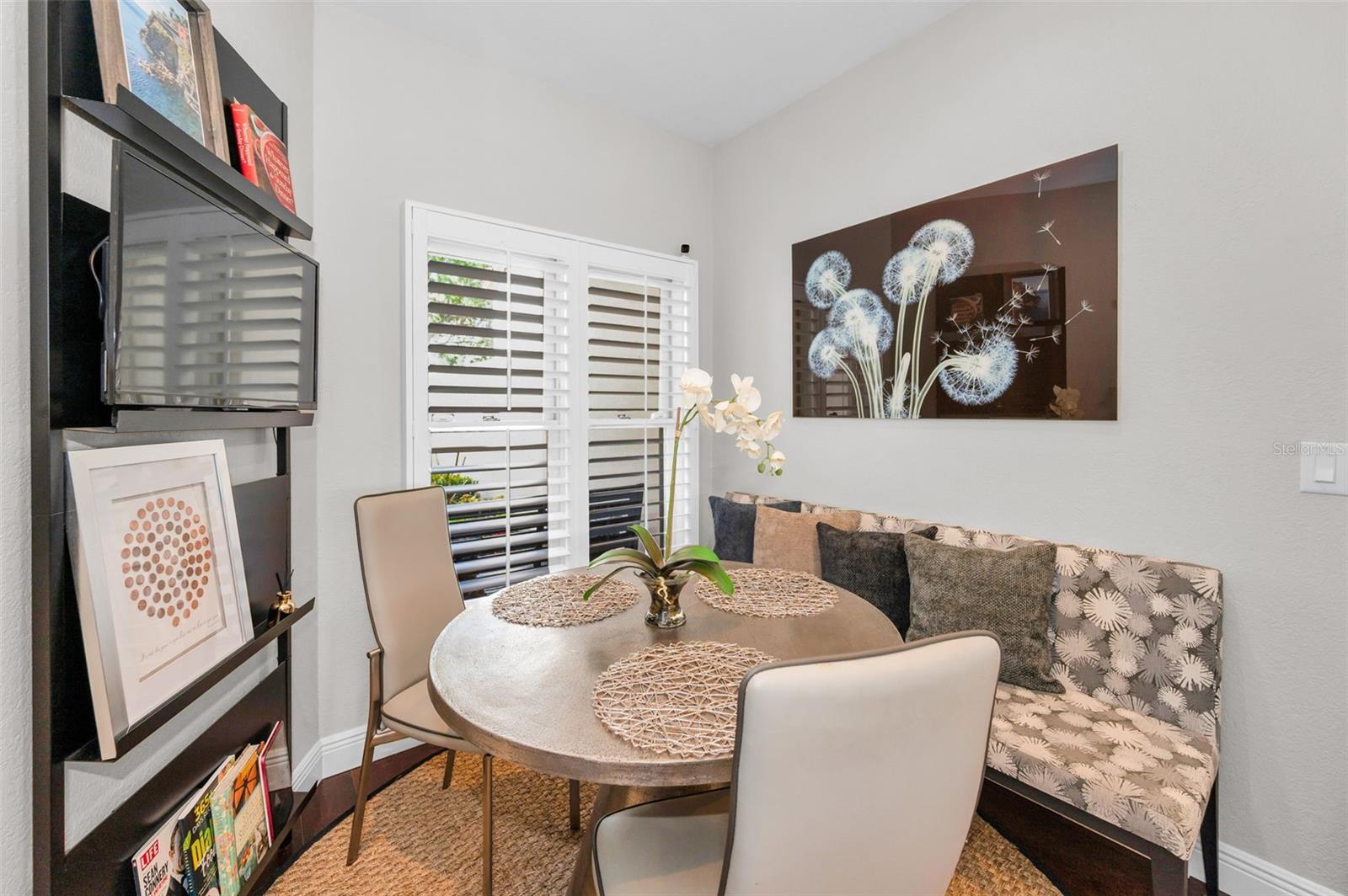 3157 LAKE ELLEN DR #3157