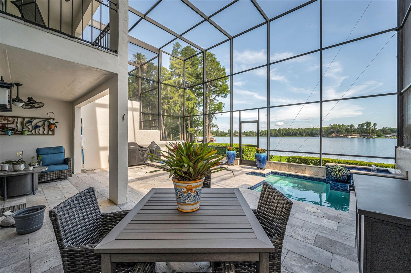 3157 LAKE ELLEN DR #3157