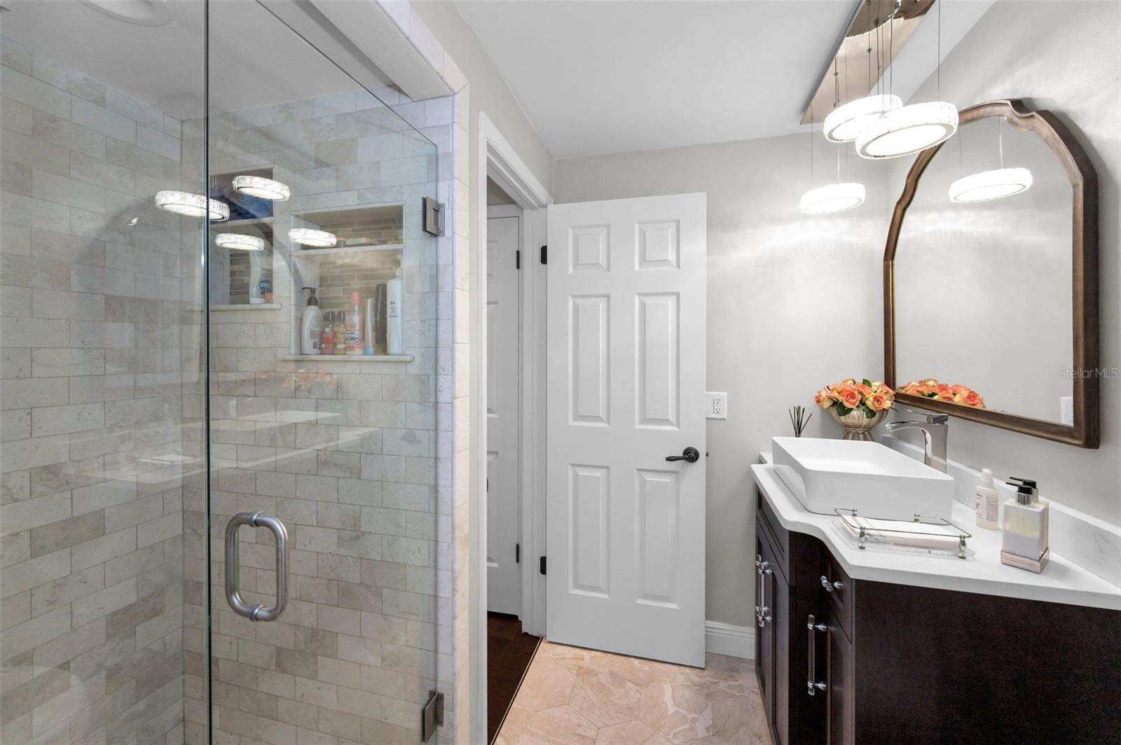 3157 LAKE ELLEN DR #3157