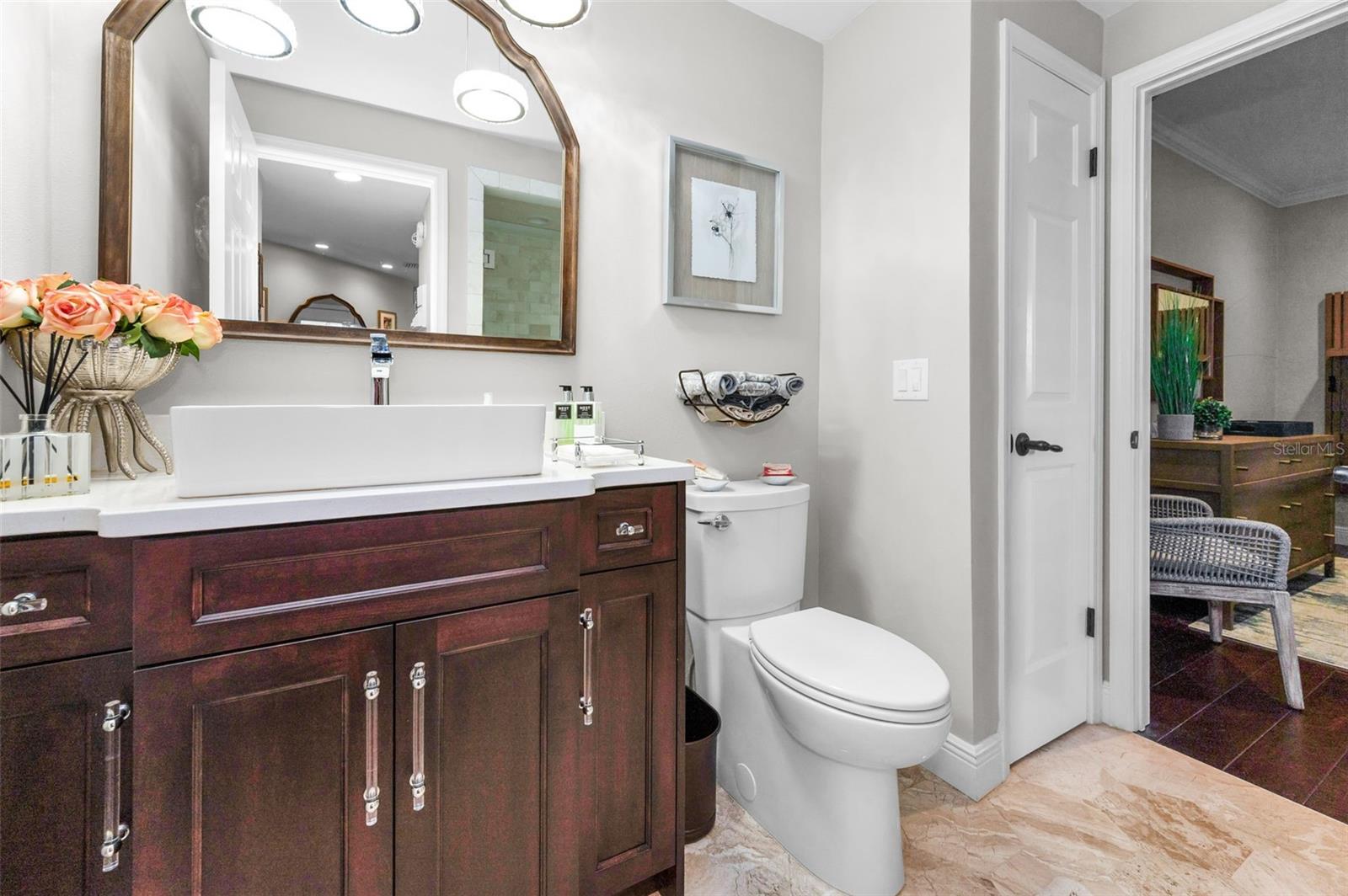 3157 LAKE ELLEN DR #3157