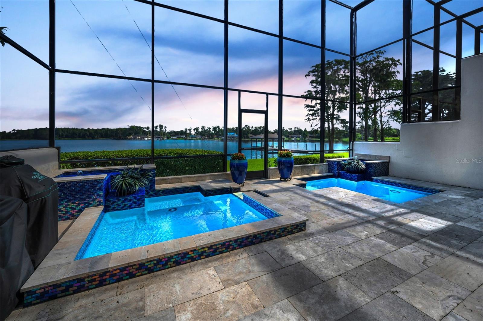 3157 LAKE ELLEN DR #3157