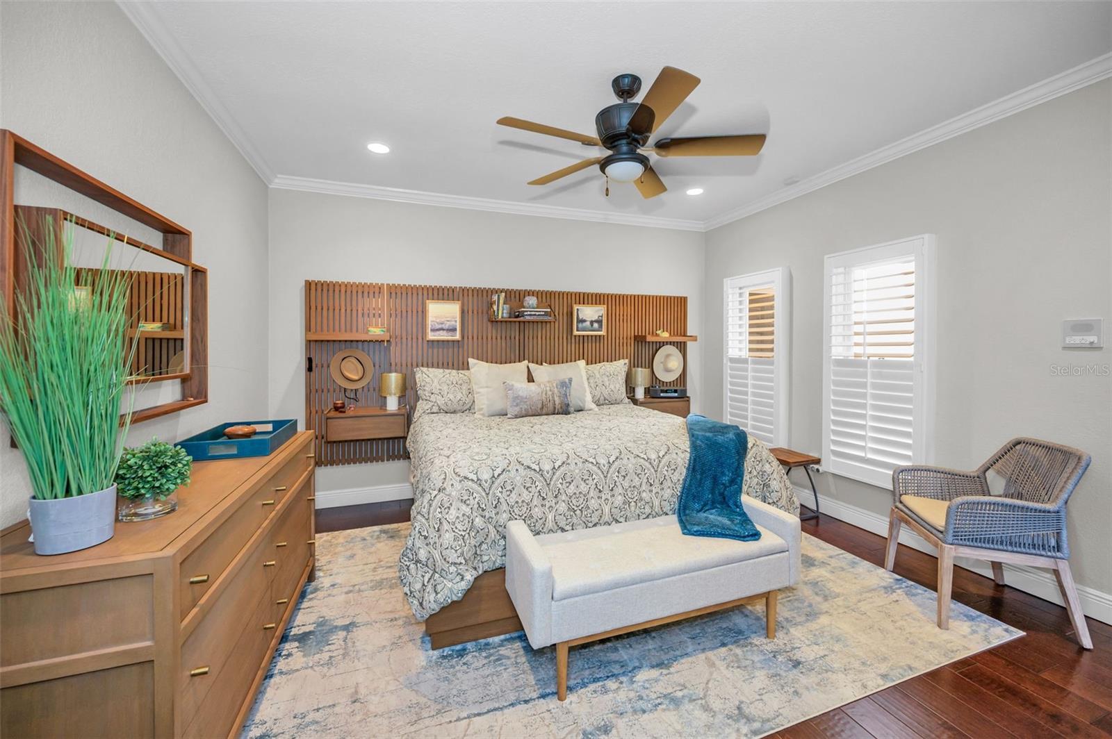 3157 LAKE ELLEN DR #3157