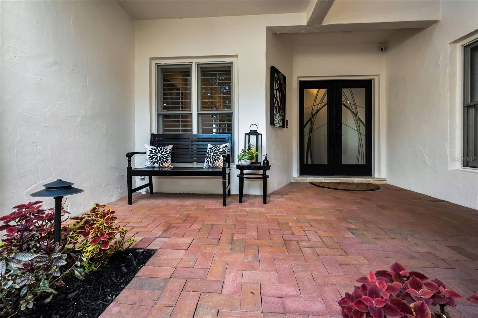 3157 LAKE ELLEN DR #3157