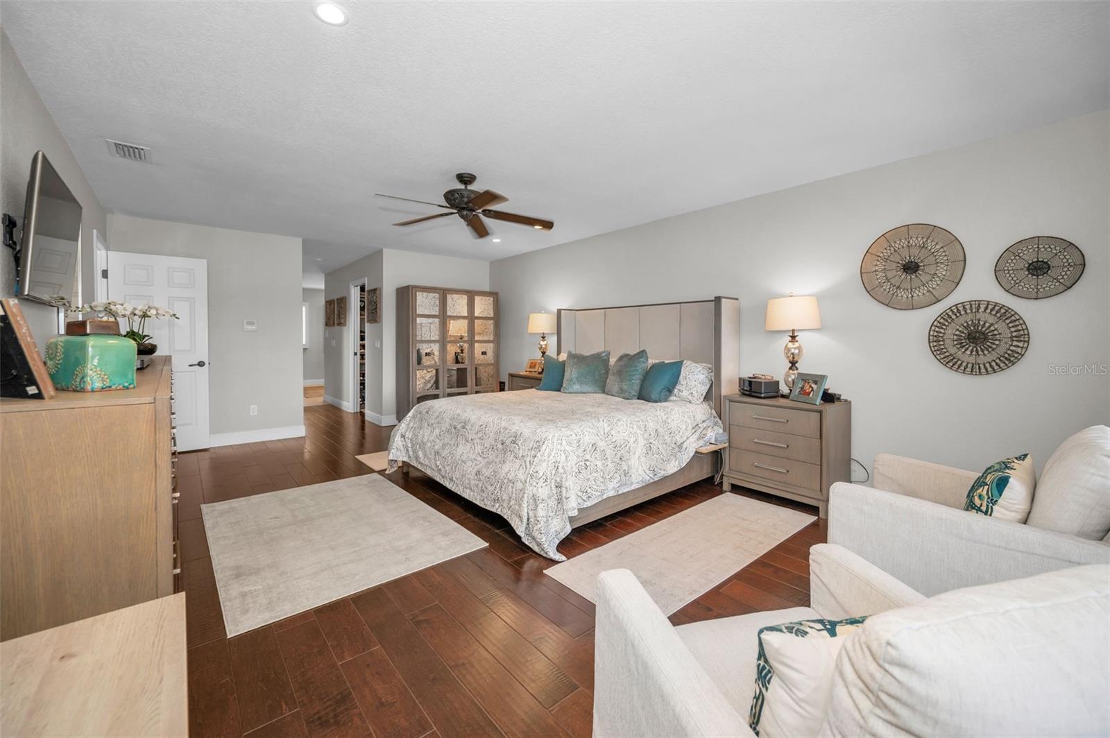 3157 LAKE ELLEN DR #3157