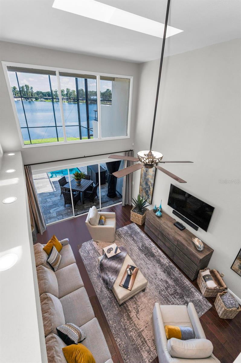 3157 LAKE ELLEN DR #3157