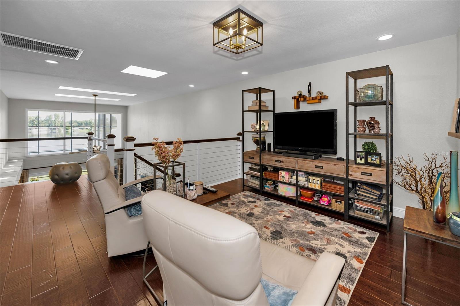 3157 LAKE ELLEN DR #3157