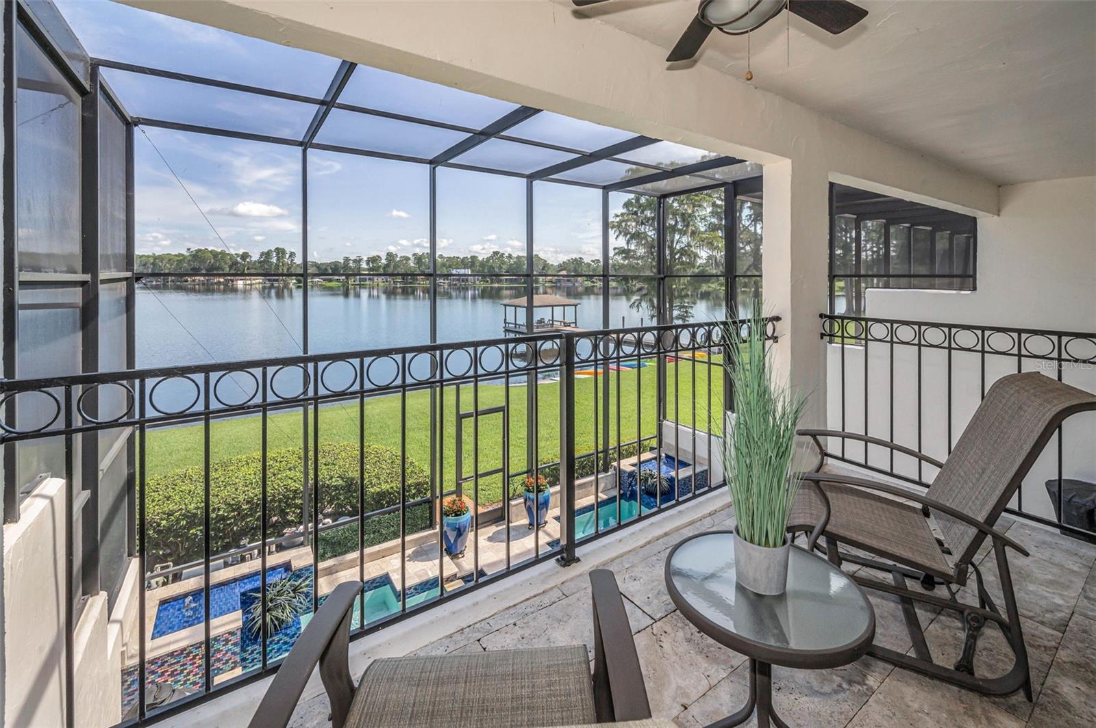 3157 LAKE ELLEN DR #3157