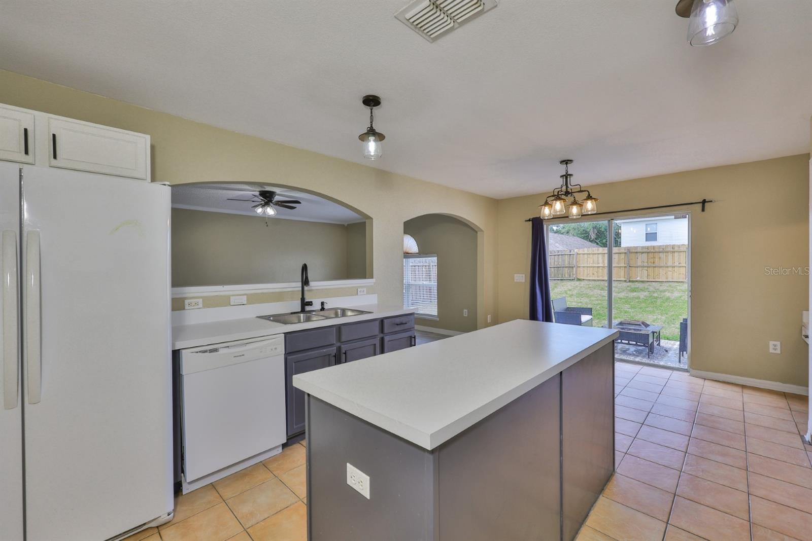 11438 IVY FLOWER LOOP