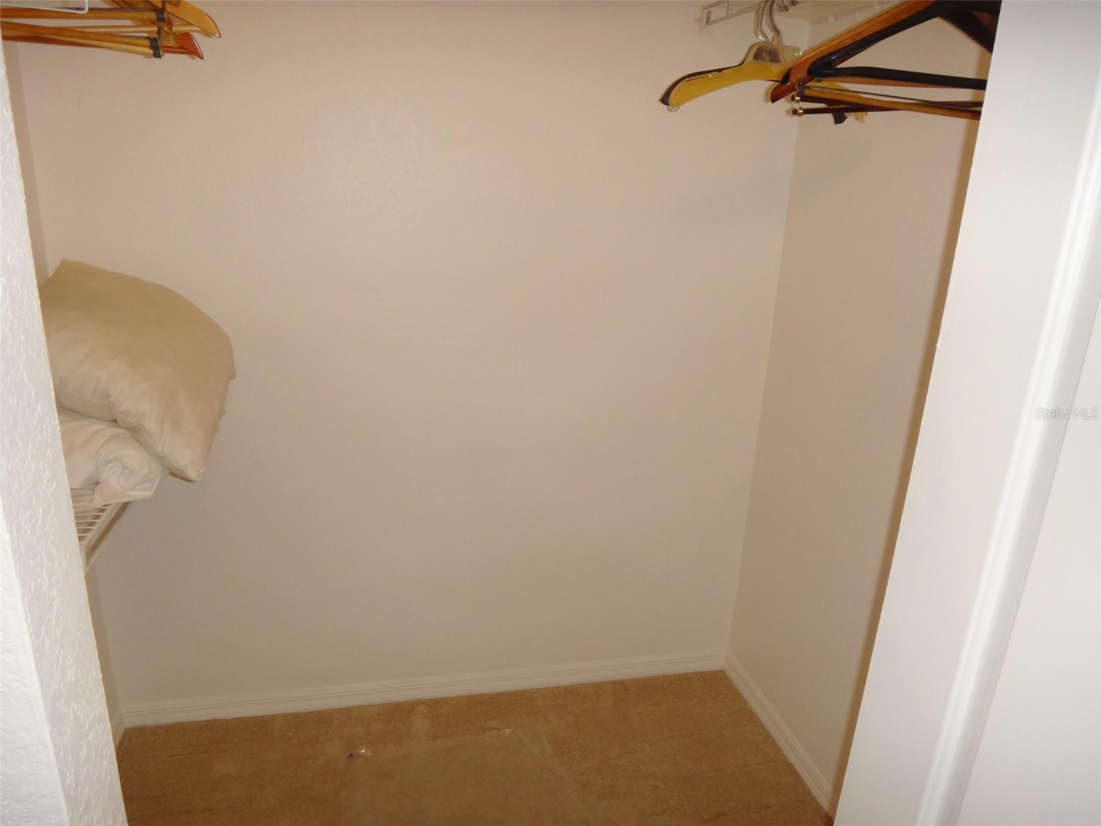 905 NORMANDY TRACE RD