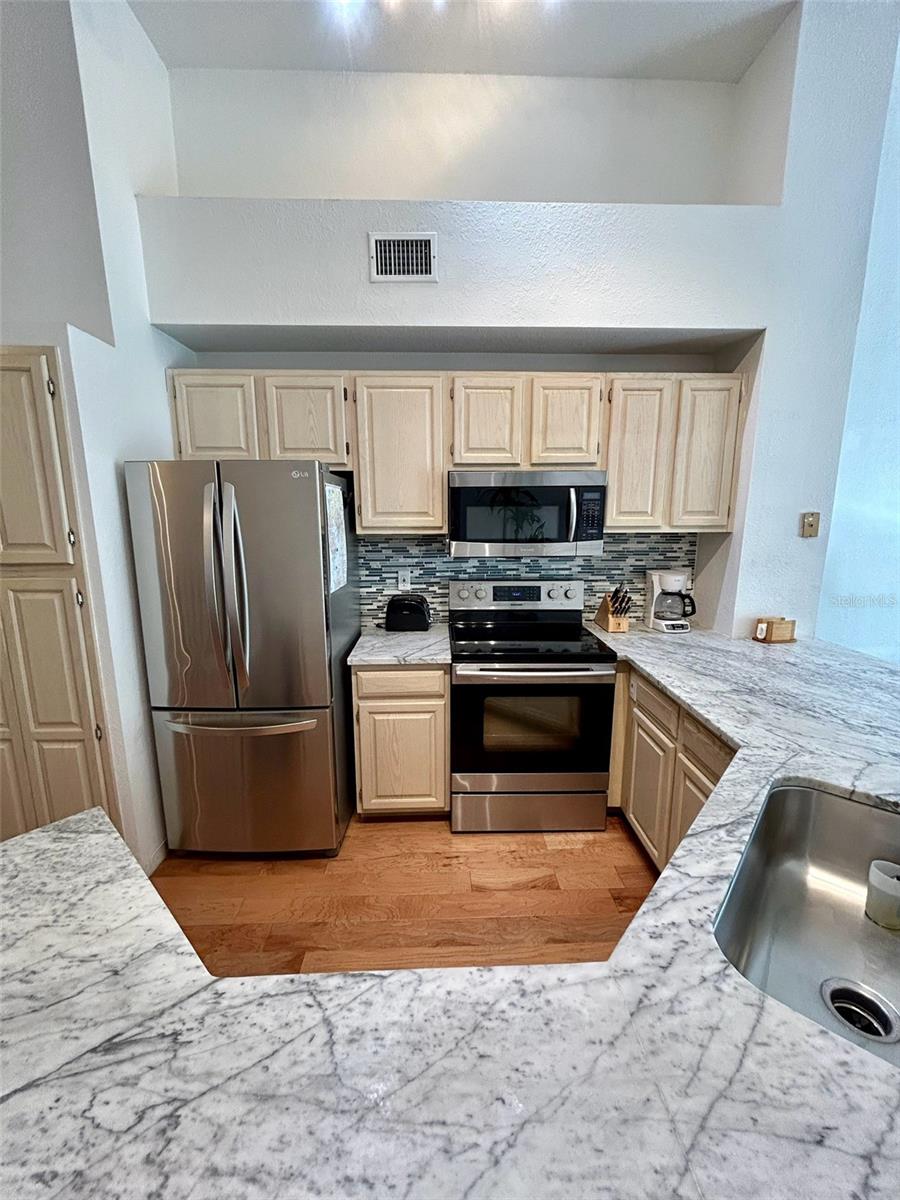 905 NORMANDY TRACE RD