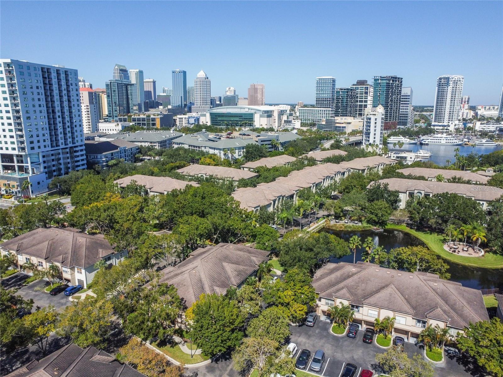 905 NORMANDY TRACE RD