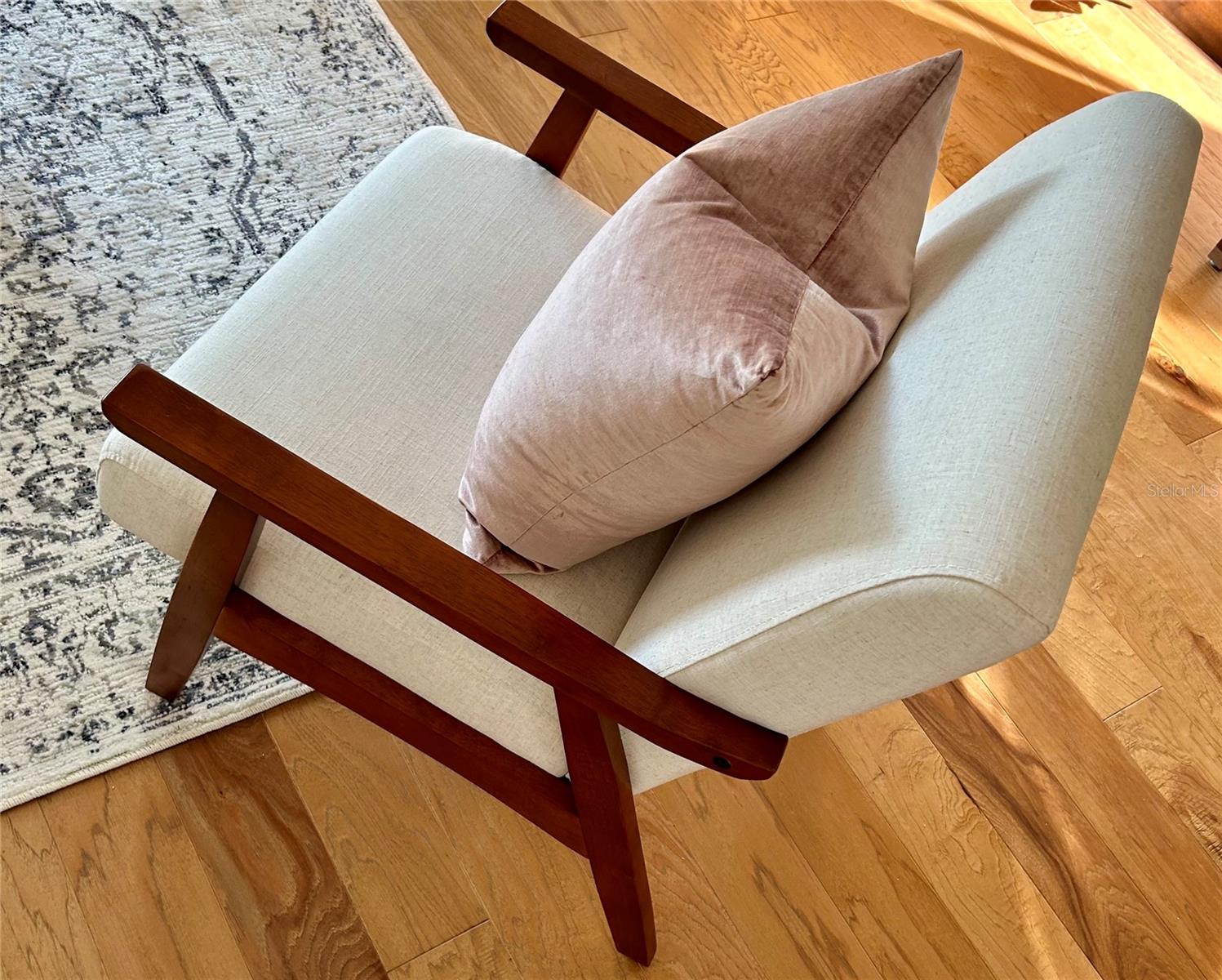 905 NORMANDY TRACE RD