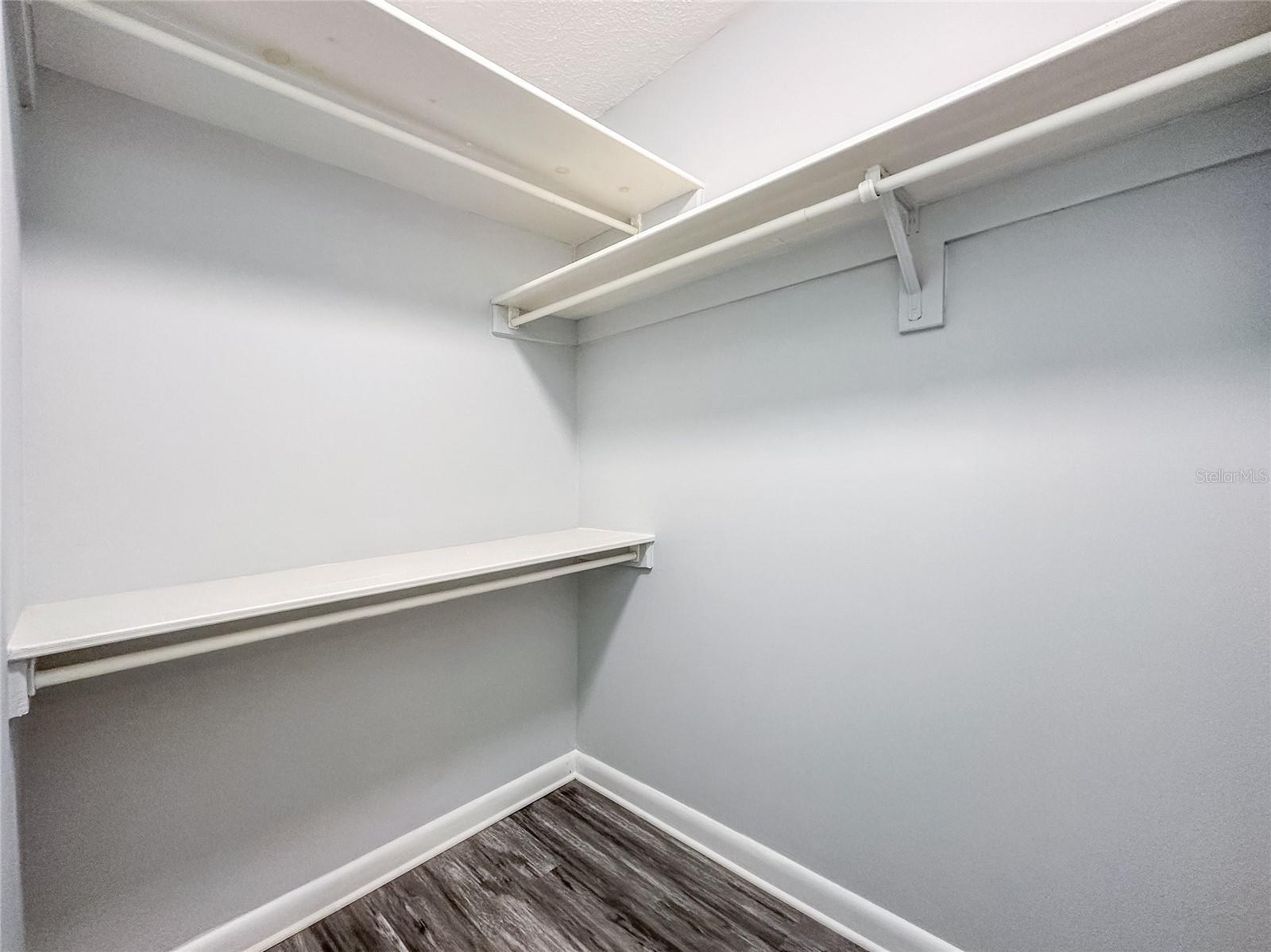 3202 W DE LEON ST #B