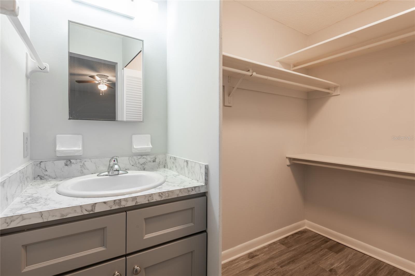 3202 W DE LEON ST #B