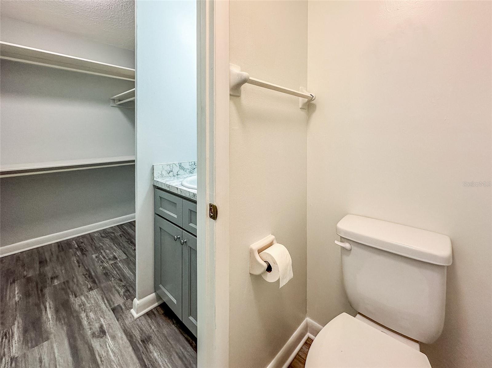 3202 W DE LEON ST #B