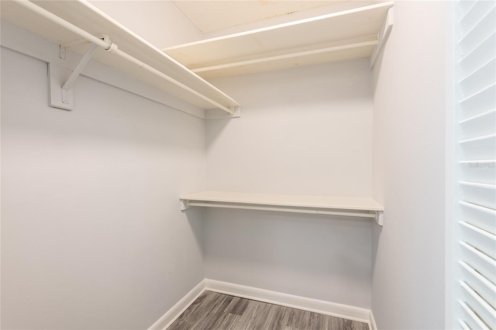 3202 W DE LEON ST #B