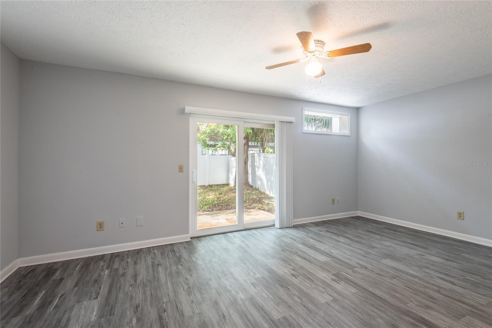 3202 W DE LEON ST #B