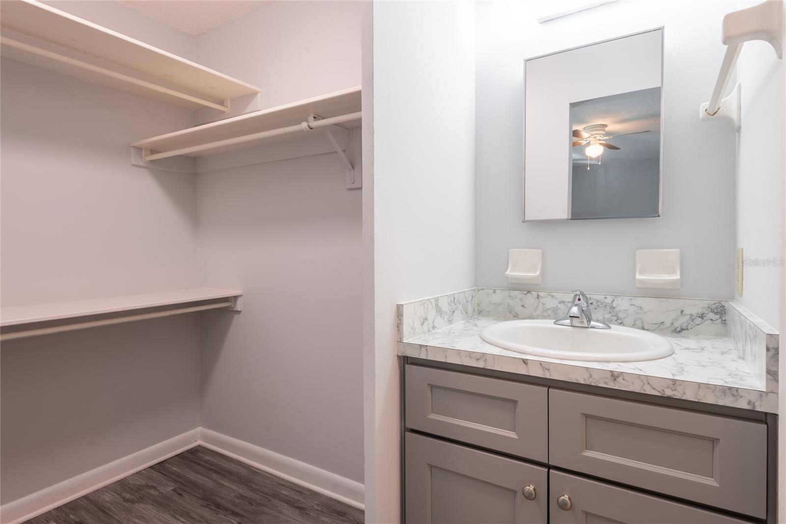 3202 W DE LEON ST #B