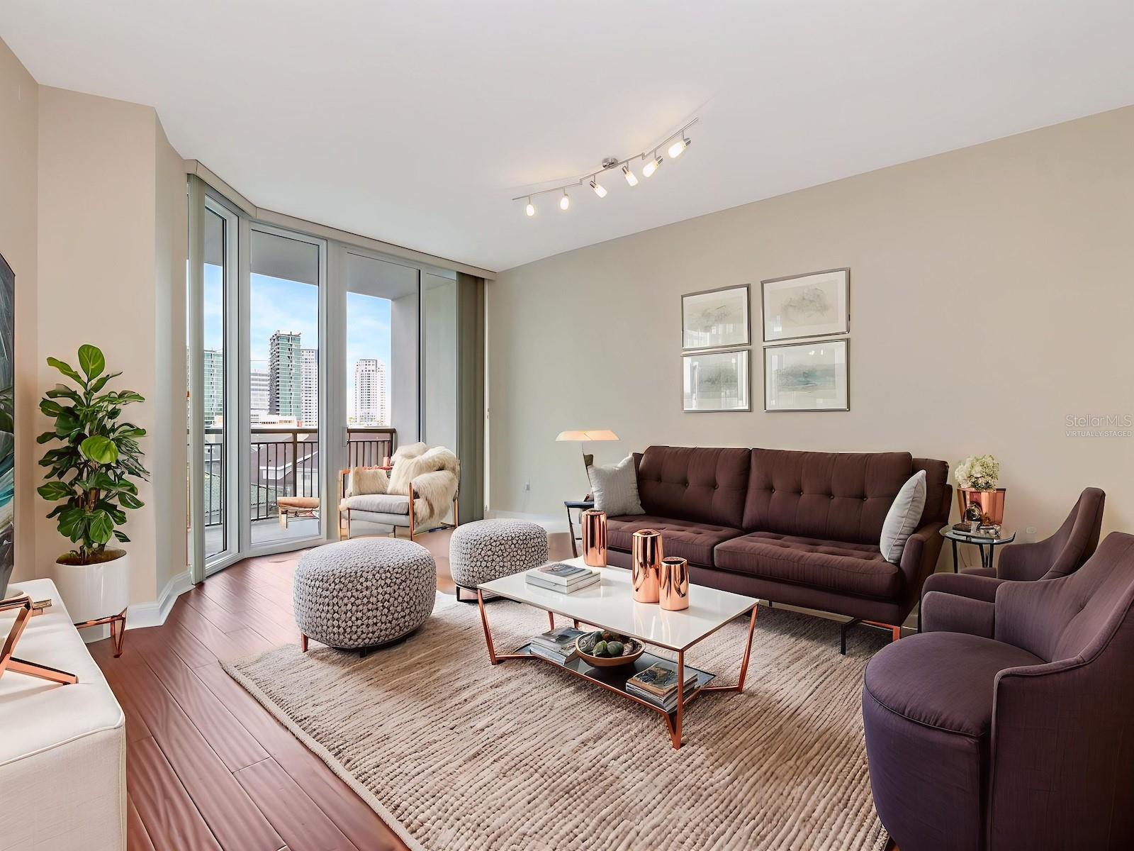 450 KNIGHTS RUN AVE #705