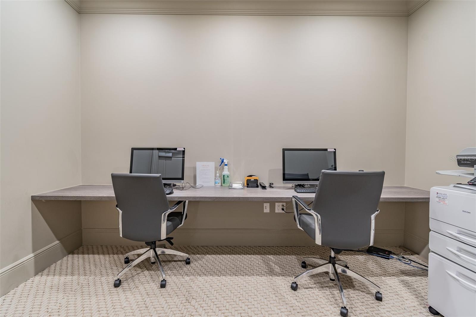 450 KNIGHTS RUN AVE #705