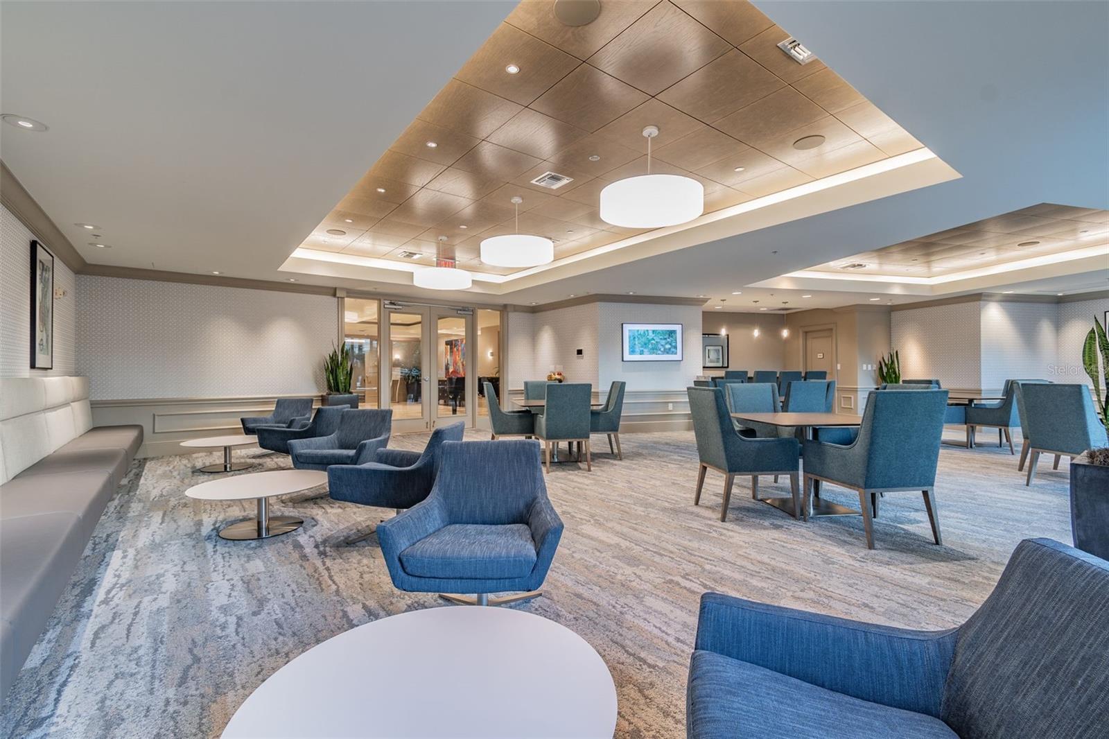 450 KNIGHTS RUN AVE #705