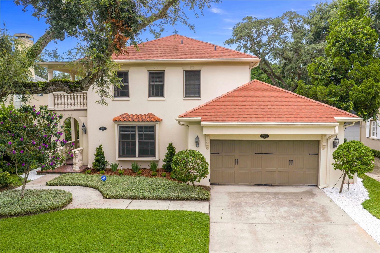 2915 W BAYSHORE CT #1/2