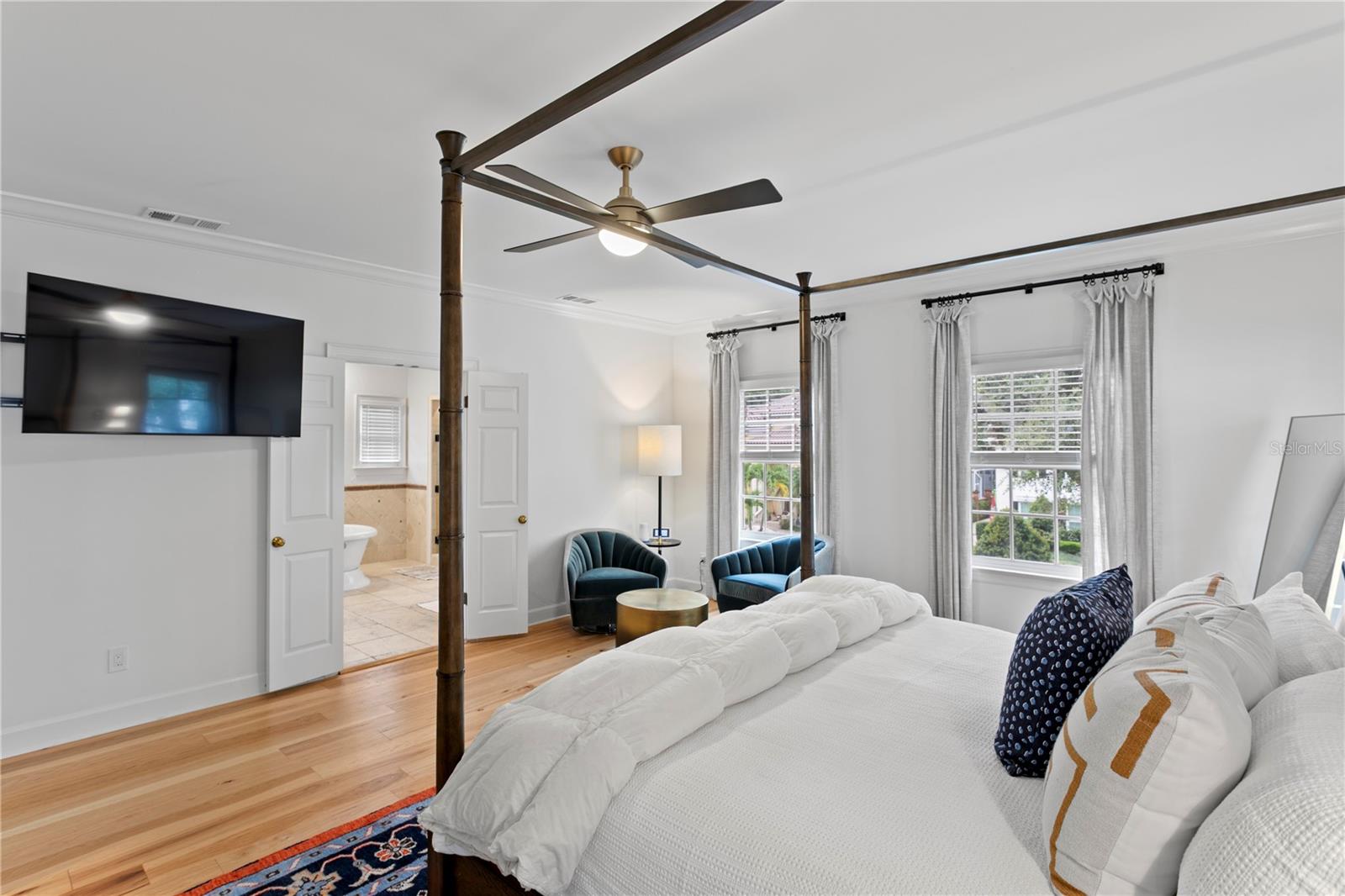 2915 W BAYSHORE CT #1/2