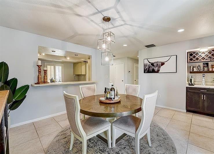 6326 GRAND BAHAMA CIR #H