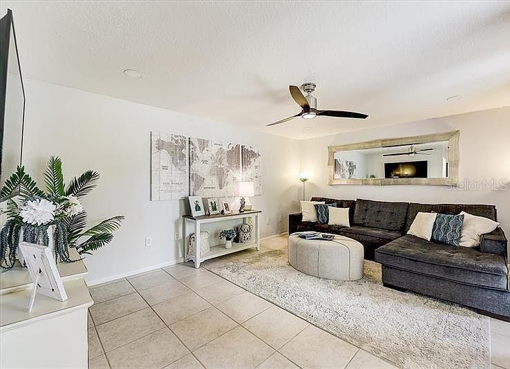 6326 GRAND BAHAMA CIR #H