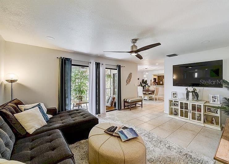 6326 GRAND BAHAMA CIR #H