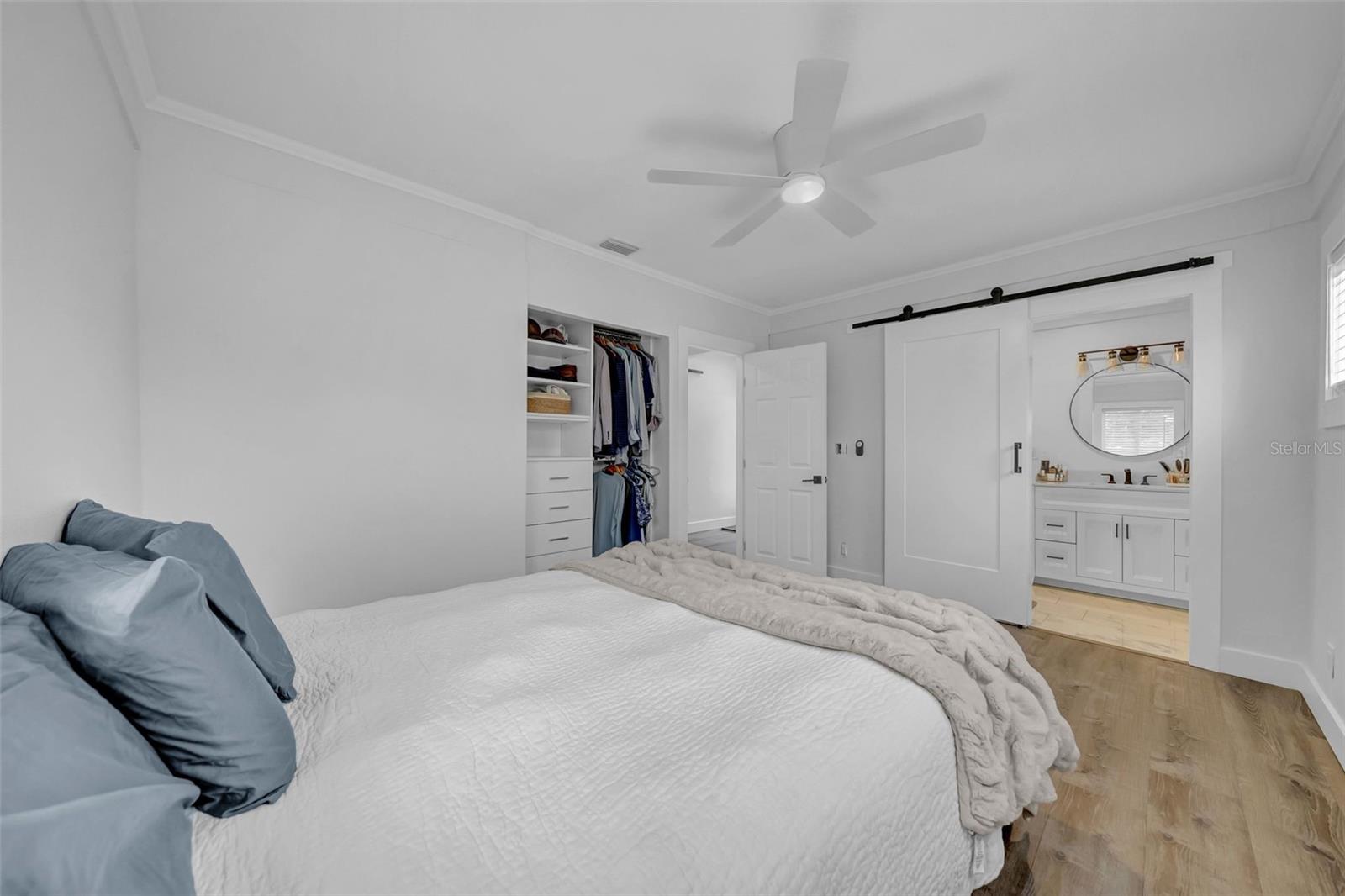 5548 DARTMOUTH AVE N