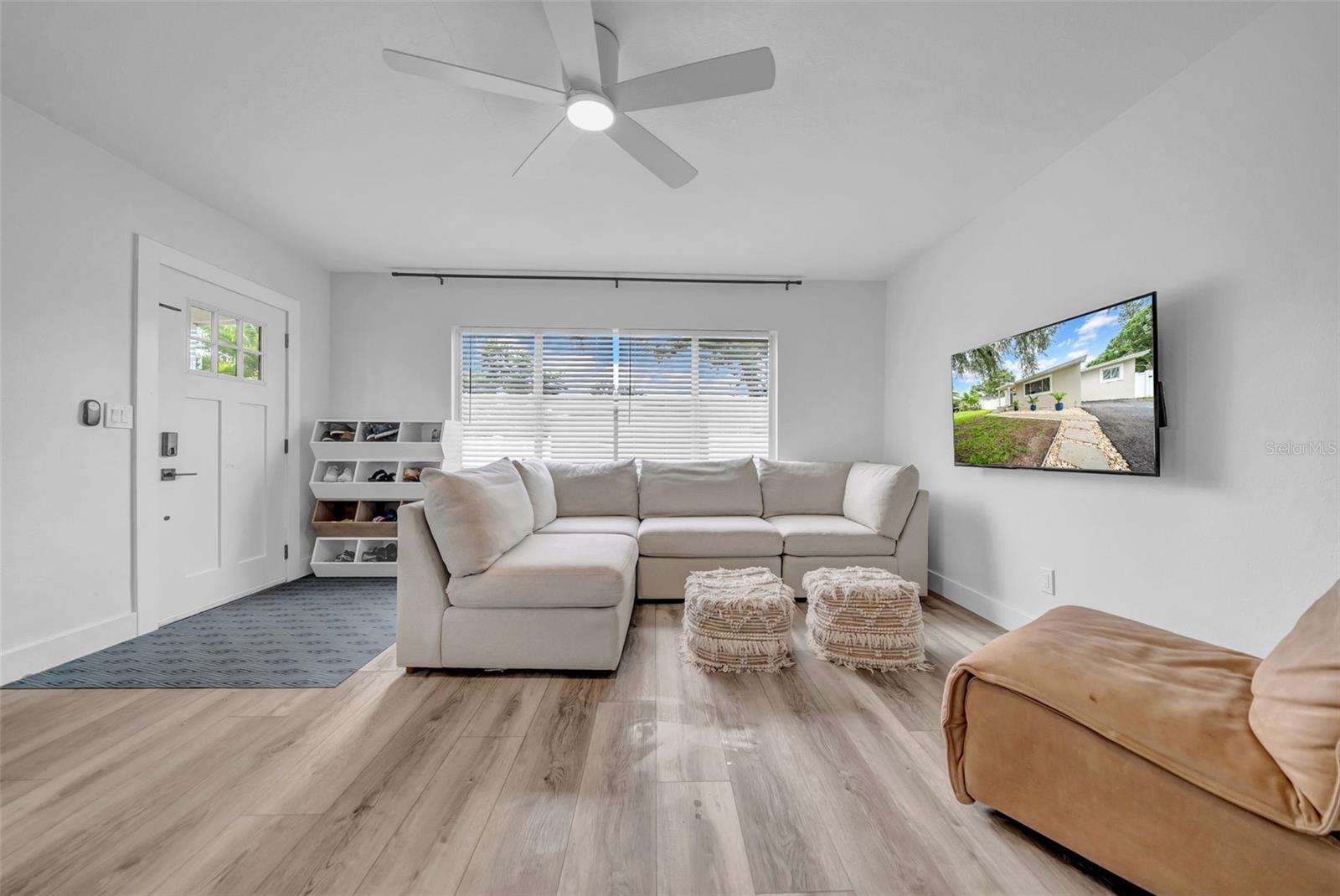 5548 DARTMOUTH AVE N