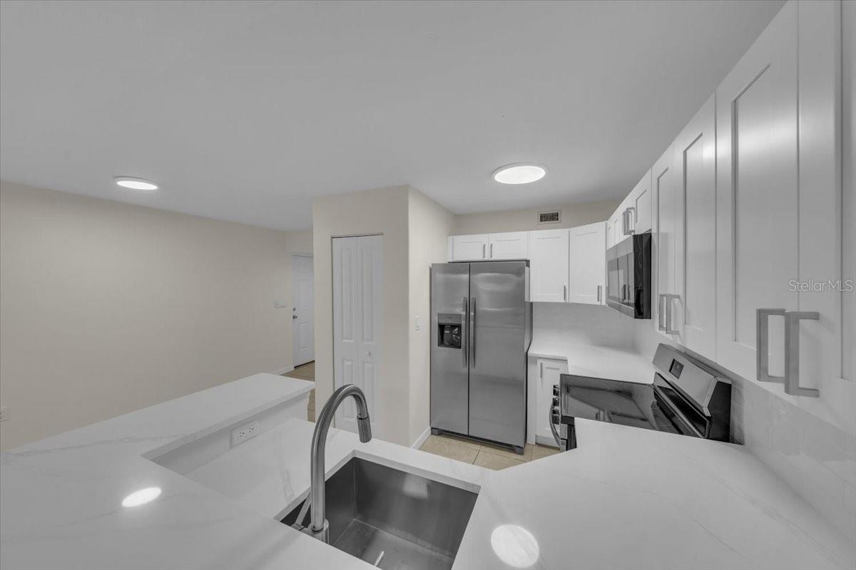 2424 W TAMPA BAY BLVD #H106