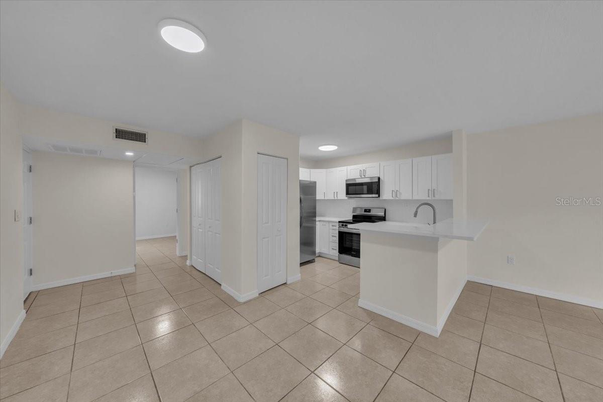 2424 W TAMPA BAY BLVD #H106