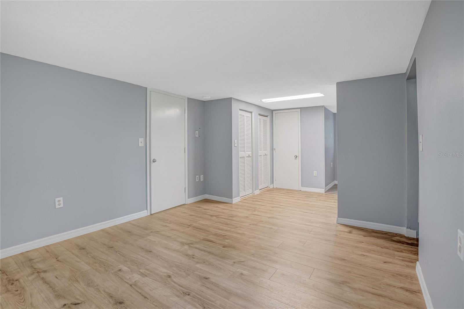 1416 19TH AVE W