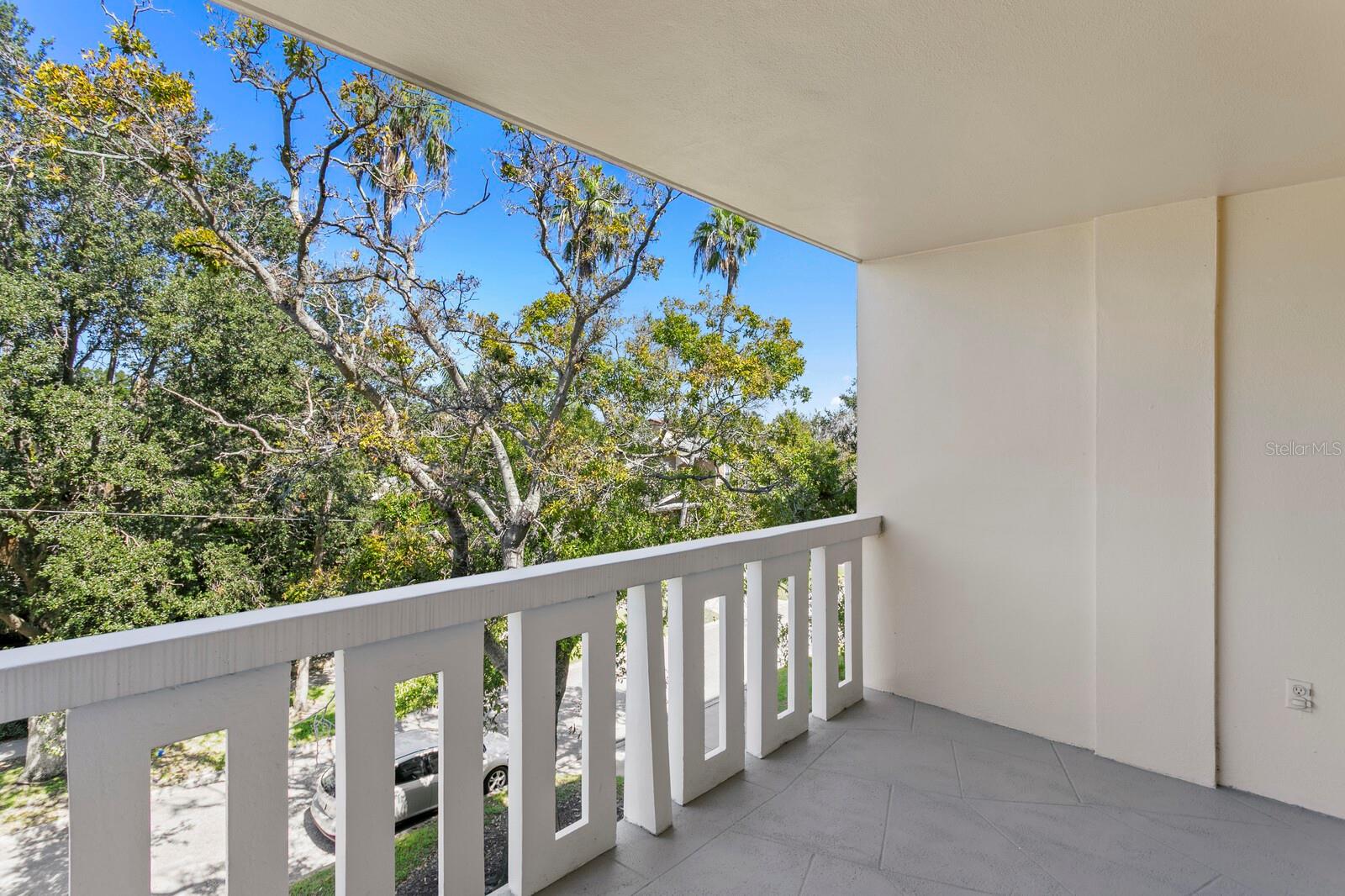 1200 N SHORE DR NE #316